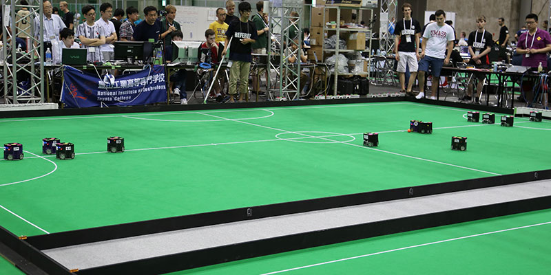 Robocup - Ligue Soccer 2 - SSL : Small Size League - Équipe de Robots Autonomes